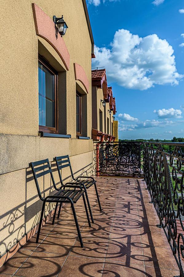 Licheń Hotel Stara Gorzelnia מראה חיצוני תמונה
